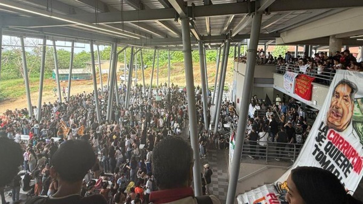 Petro, rector y autoridades reaccionan a disturbios en la Universidad del Atlántico