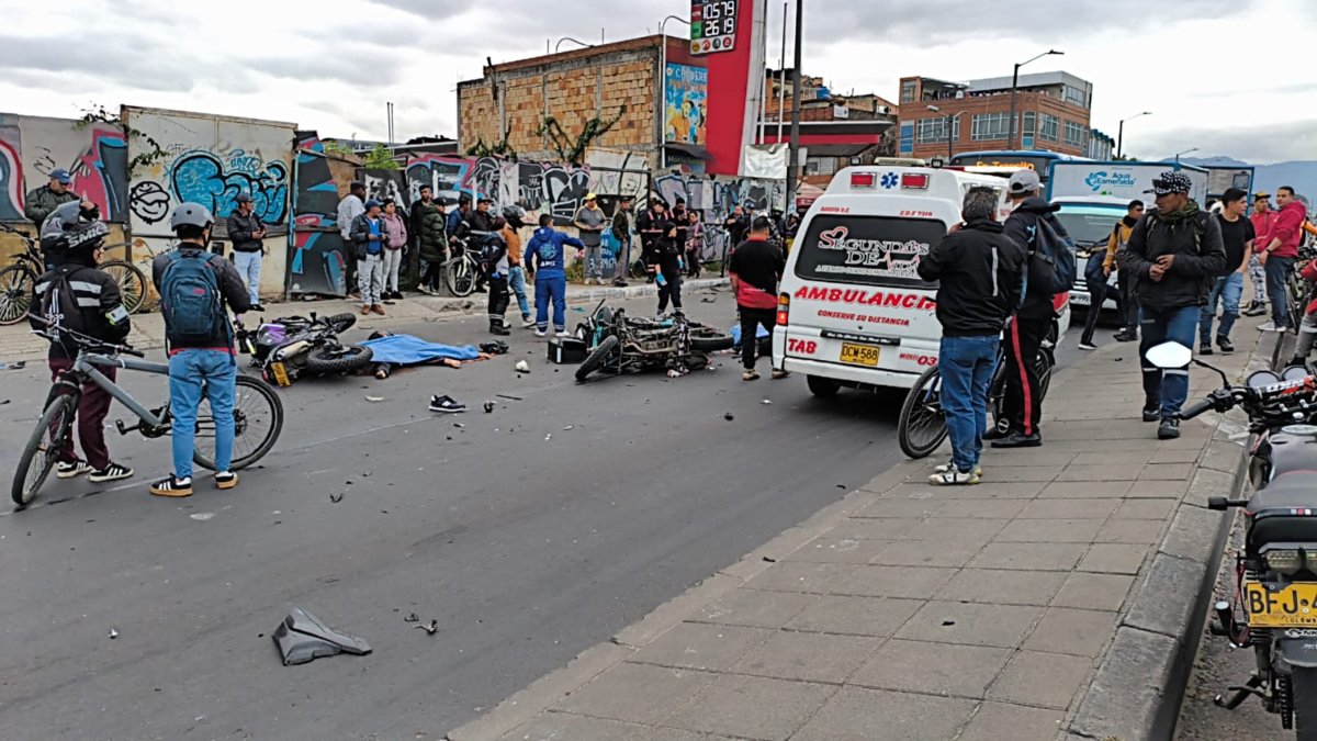 Estas son las placas de las motos en las que se movilizaron los dos fallecidos en el accidente de la avenida Mutis, en Bogotá.