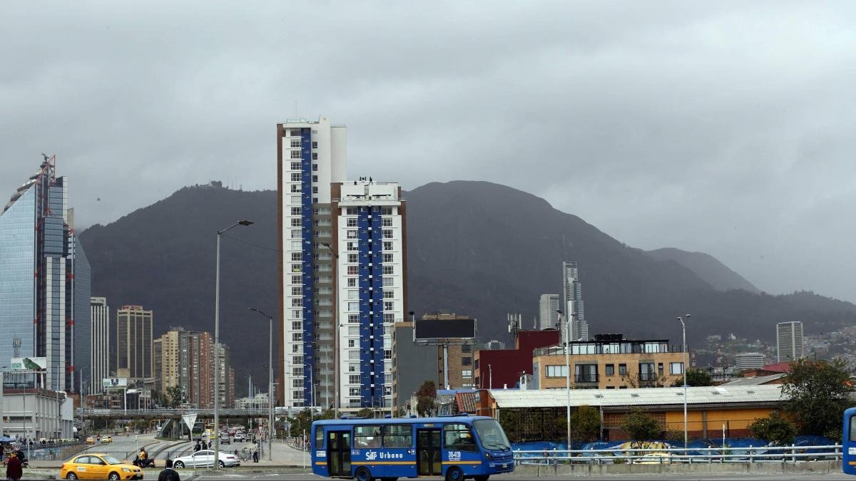 manifestaciones, bloqueos y actualizaciones de tránsito en la ciudad