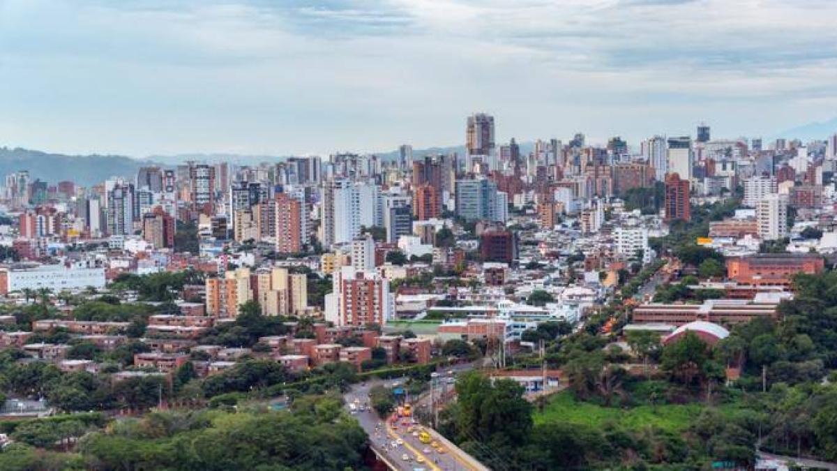 alcalde encargado de Bucaramanga ya declaró insubsistentes a 18 funcionarios de su gabinete tras no presentar sus renuncias