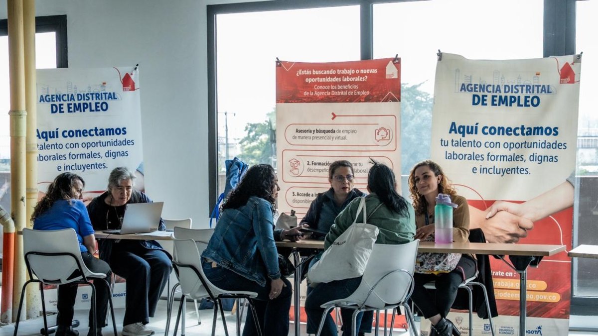 hay sueldos de hasta de 9 salarios mínimos