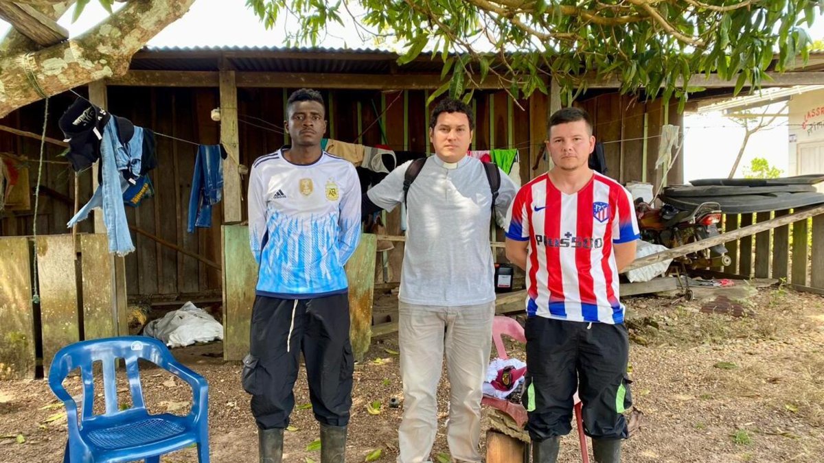 vuelven a secuestrar a los dos soldados que habían sido liberados hace algunas horas en La Macarena (Meta); exigen libertad de capturada