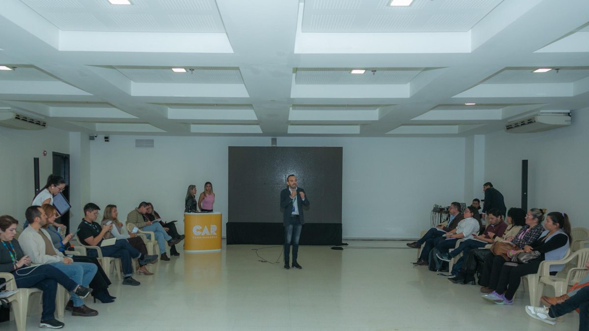 CAR y Alcaldía de Villapinzón sellan alianza para reducir la contaminación del río Bogo