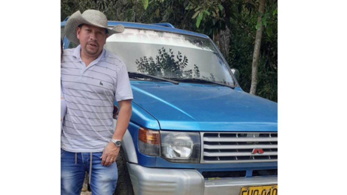 La llamada que hizo esposa del conductor linchado por motociclistas en Kennedy, en Bogotá, para alertar sobre su estado de salud: 'Ella pidió auxilio'