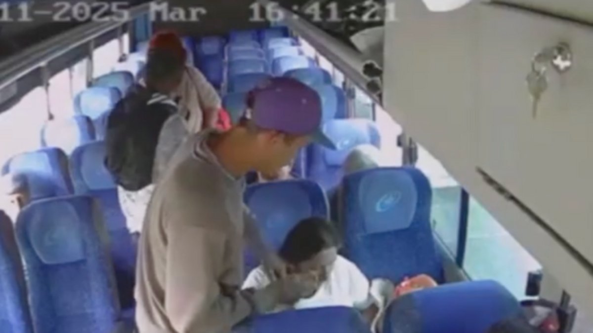 ¿Cuál es la hora en que más roban y cómo es su modus operandi en el transporte público?