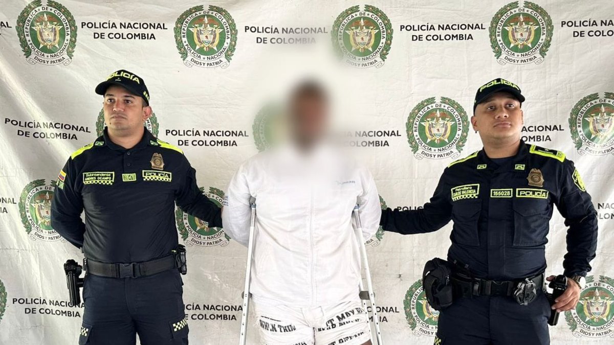 ¿Quién es el hombre que perdió parte de una pierna y quien presuntamente surtía de armas y drogas a grupos criminales del centro de acopio en Valle?