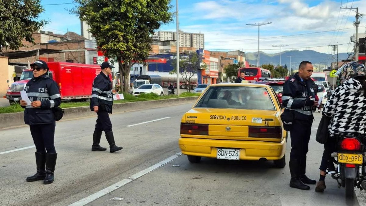 la carrera normal será de $7.500