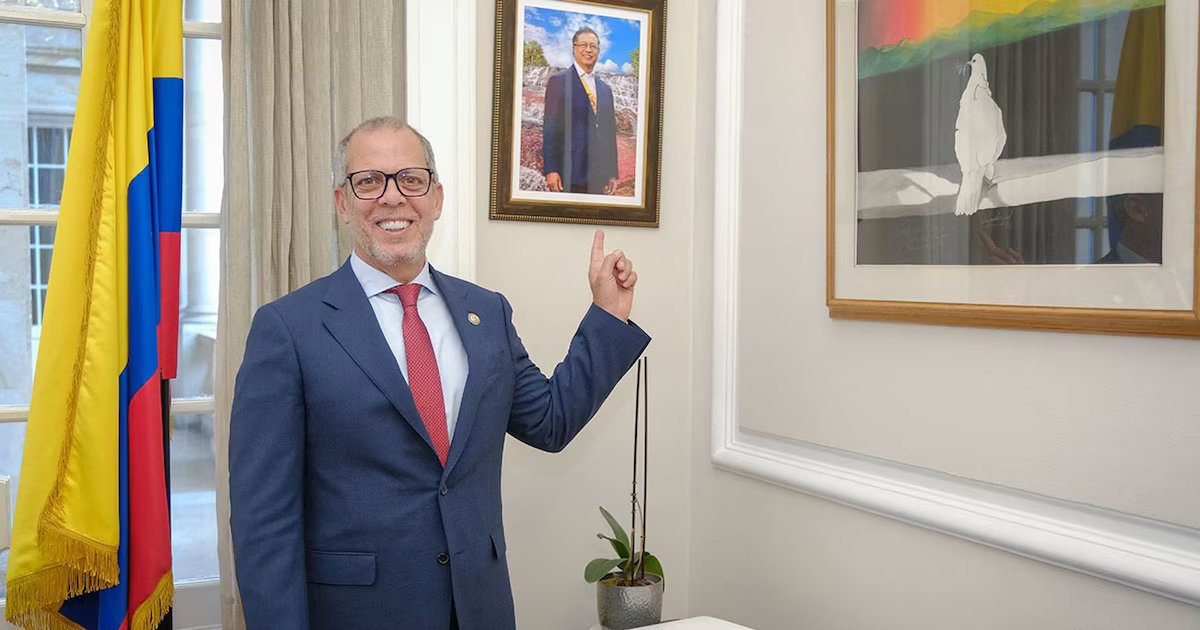 Alfredo Saade se bajó de su aspiración presidencial y se reintegrará al Gobierno Petro desde un nuevo cargo: esto se sabe