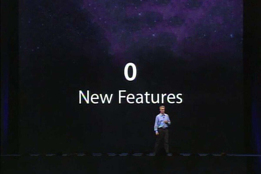 Apple se atrevió una vez a vender un sistema presumiendo de tener "cero novedades". Esa vieja locura de Steve Jobs es justo lo que el iPhone necesita hoy
