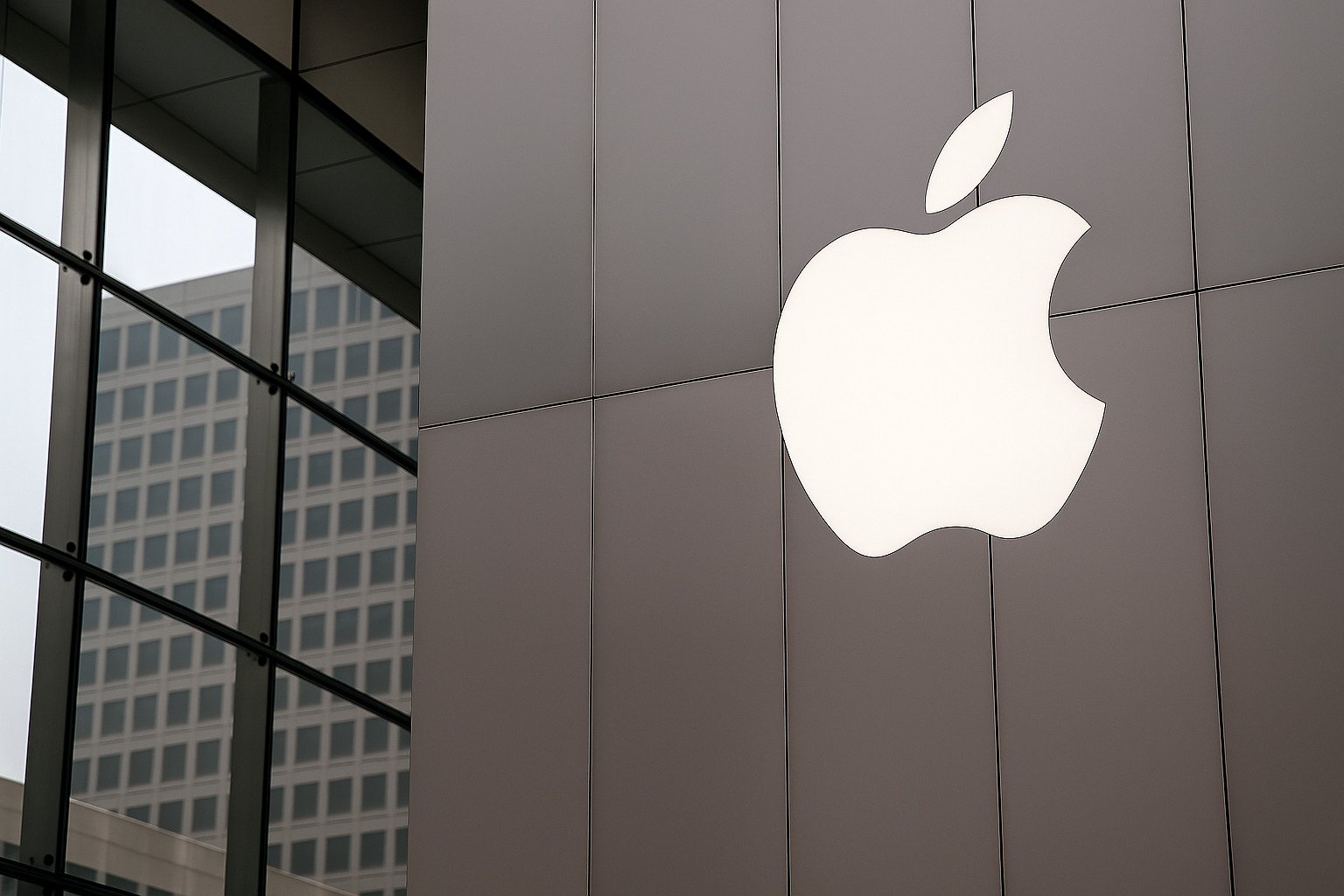 Apple volverá a liderar el mercado global de teléfonos inteligentes por primera vez en más de una década
