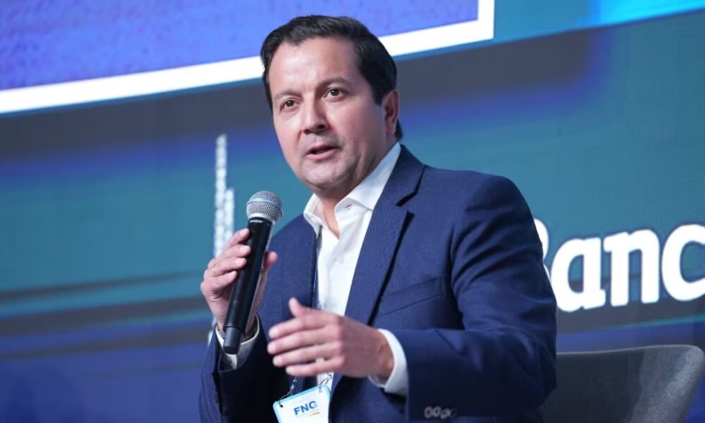 David Luna formalizó su inscripción como candidato independiente para 2026: “Hoy entregamos las firmas”