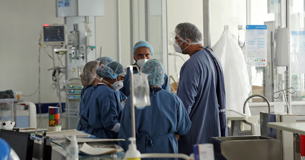Dura respuesta de hospitales y clínicas al ministro de Salud por polémicas declaraciones sobre el cierre de servicios: “No hace justicia”