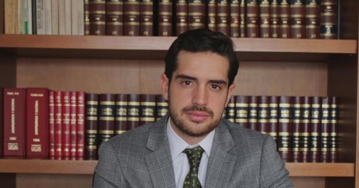 Juan José Lafaurie, hijo de María Fernanda Cabal, se metió en la discusión de Martín Santos y Tomás Uribe: “Usted vividor”