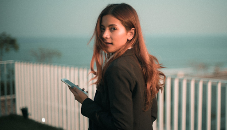 La evolución de la manzana y un pantallazo de los modelos de iPhone