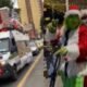 Papá Noel recorrió Bogotá escoltado por la Policía y su caravana navideña se volvió viral