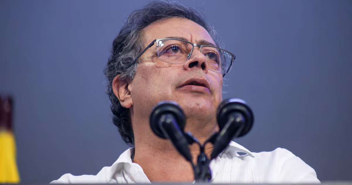 Petro estalló contra economista por caída de los fondos privados de pensiones: “Lo que presentó es un descalabro, no una solución”