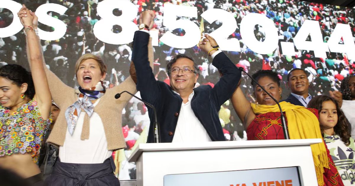 Petro lanzó “campaña por la Asamblea Nacional Constituyente” tras conocerse sanción del CNE por campaña presidencial en 2022