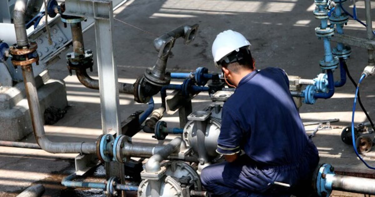 Revelan varios errores del Gobierno de Gustavo Petro por querer reemplazar al petróleo y al gas: cuáles son