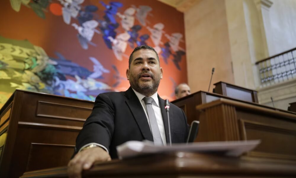 Senador Chacón denunciará ante la Procuraduría a ministros del Gobierno Petro por incumplimientos a debates de control político