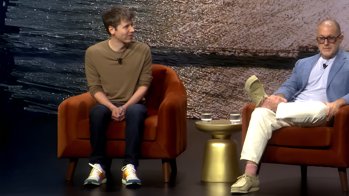 el dispositivo inteligente de OpenAI y el diseñador del iPhone que sustituirá a los móviles ya tiene sus primeros prototipos