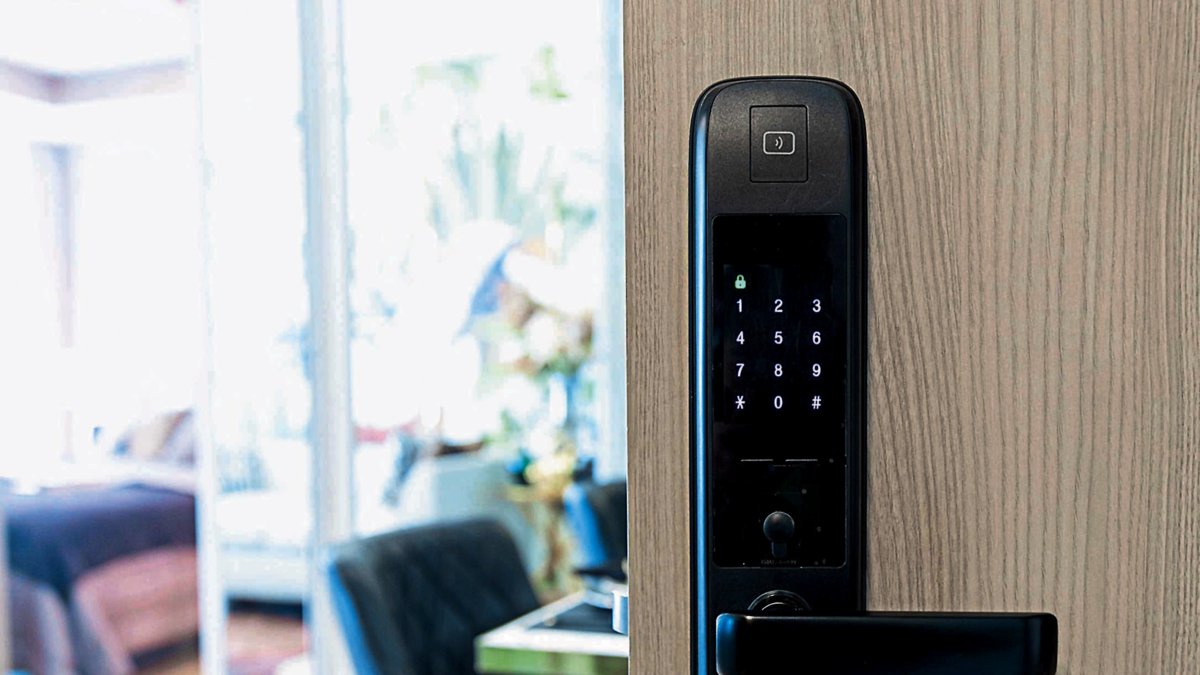 guía técnica para digitalizar la puerta de casa sin riesgos