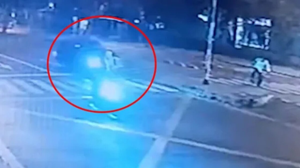 El duro llamado de padre de joven que fue atropellada por camioneta que cruzó un semáforo en rojo en Bogotá y luego huyó: 'Ponga la cara'
