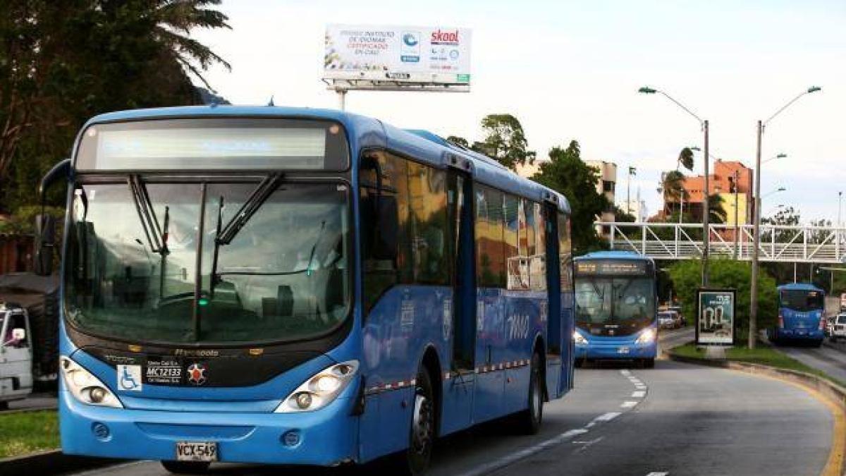 la ruta A12A del Mio ahora cobra solo $ 2.000 para recorrer trayectos dentro de la comuna 18