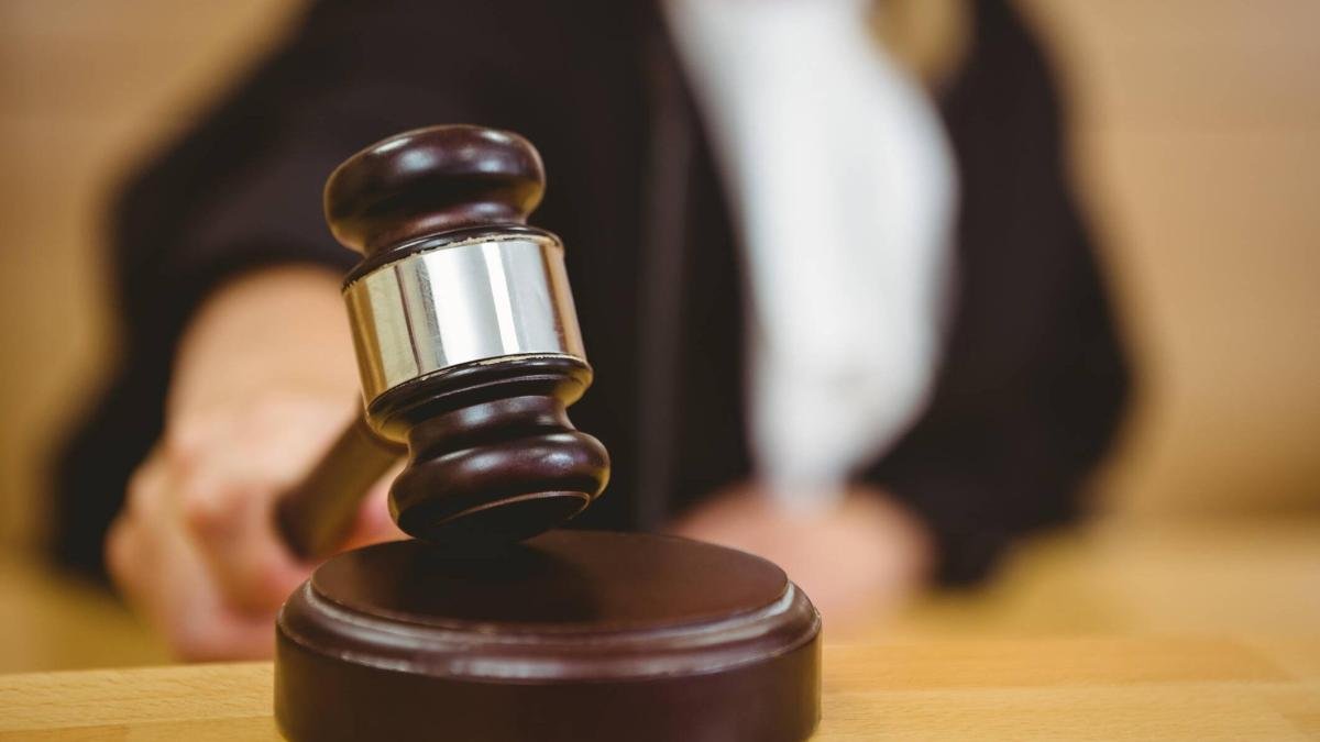 Comisión Nacional redefine caso del juez de Cartagena que negocio matrimonio igualitario y enfrenta polémica por objeción de conciencia