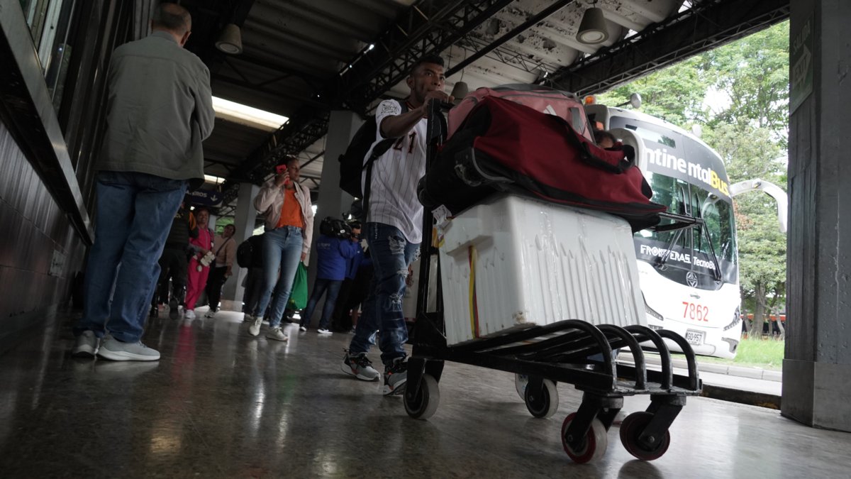 Terminal de Transportes de Bogotá estima que se movilizarán 1,7 millones de viajeros en la temporada de fin de año: así será la operación