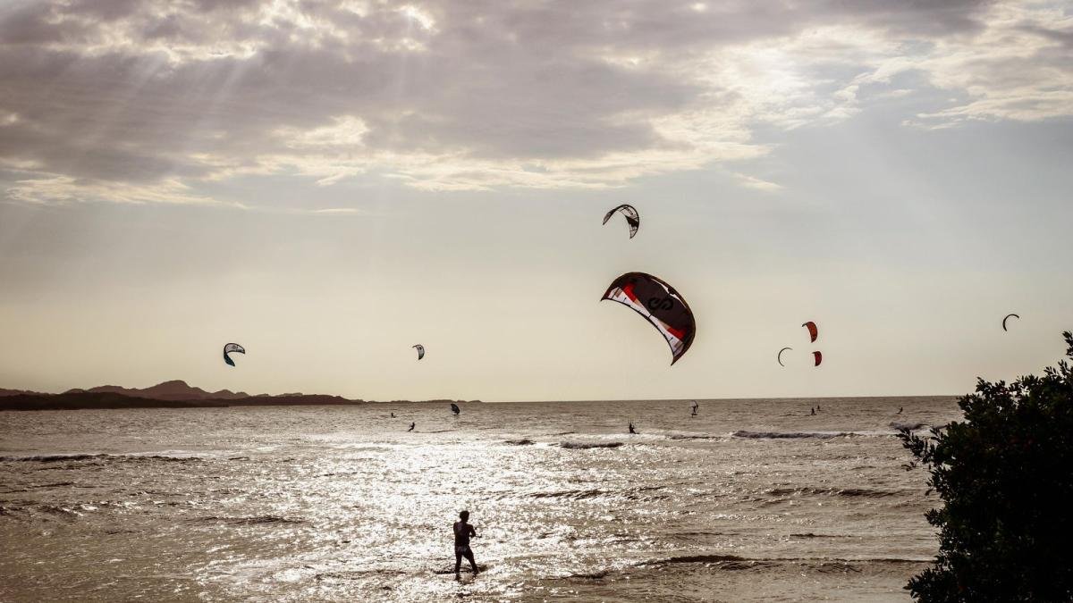 Atlántico cerró 2025 con crecimiento del turismo, aval internacional de la FAO al Plan + Pescao y aumento de la inversión empresarial