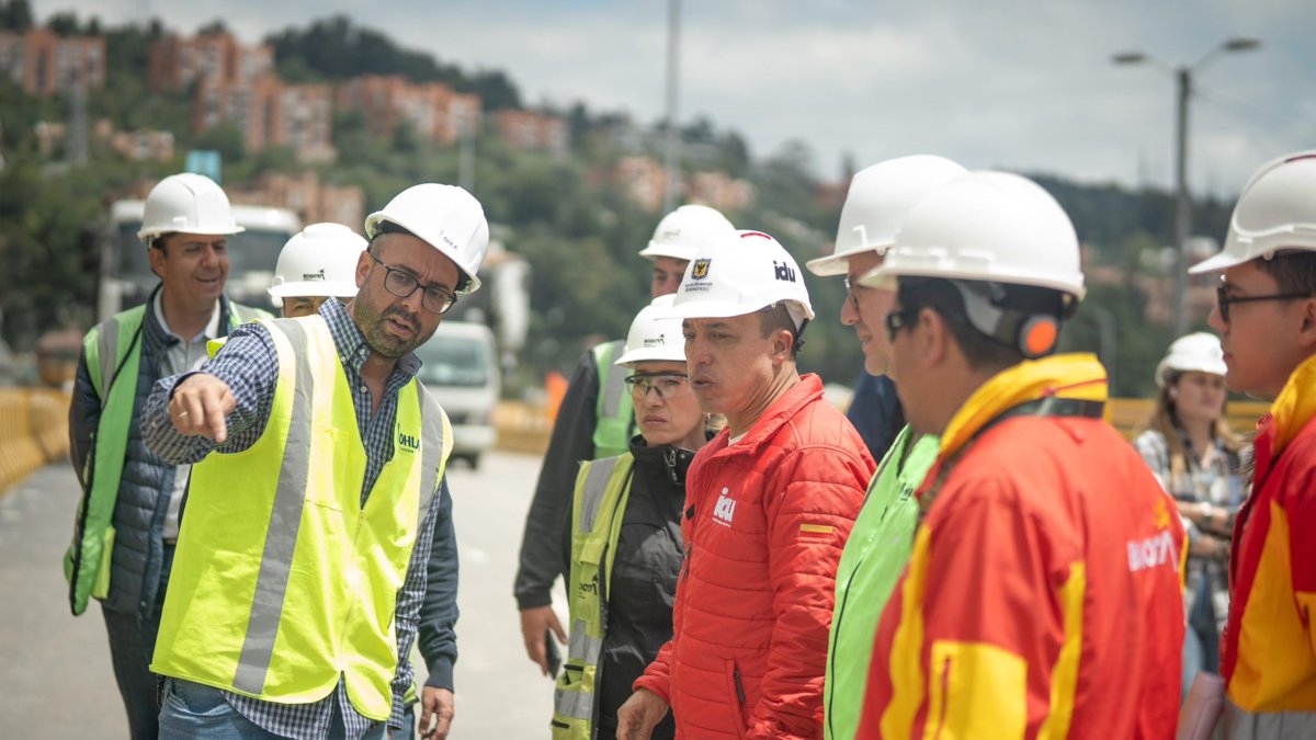 IDU y la IFC firman alianza para implementar un nuevo modelo de financiación y construcción