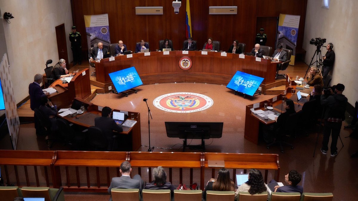 La gobernadora Dilian Francisca Toro interpuso un incidente de desacato contra el diputado del Valle por incumplir sentencia de la Corte Constitucional.