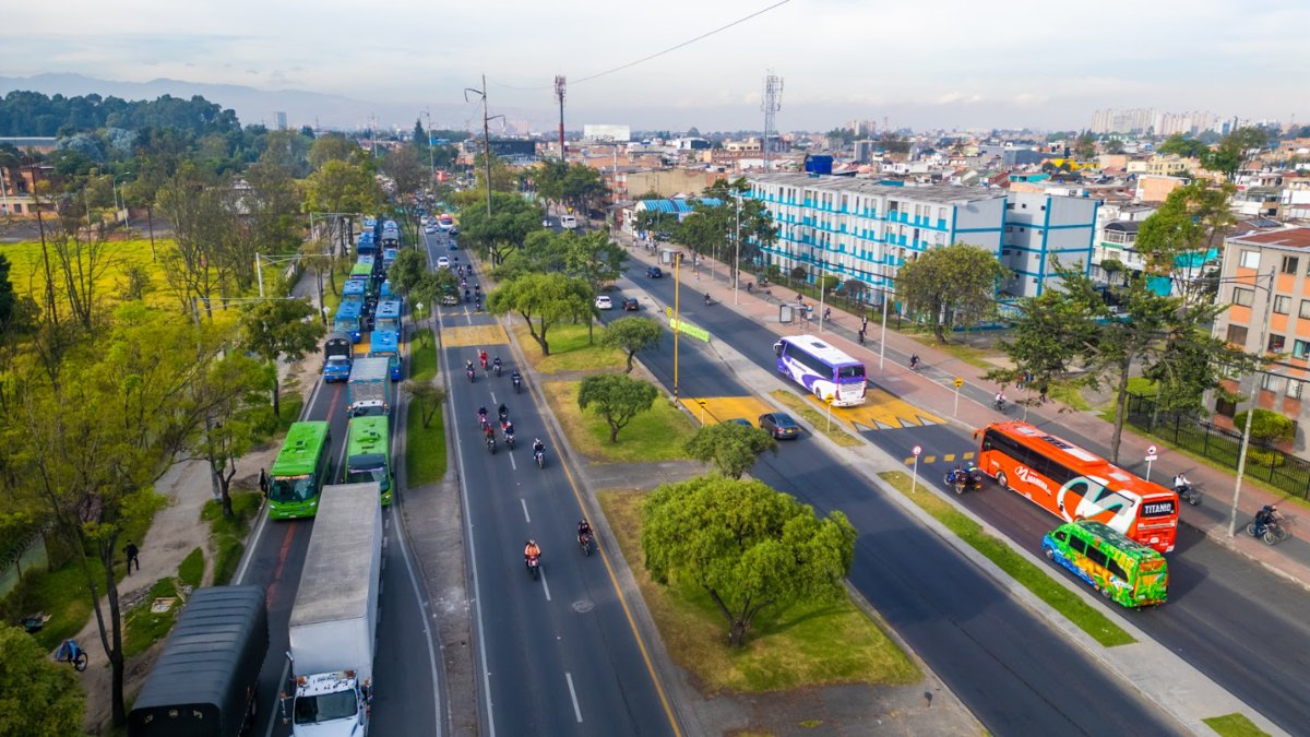 Estos son los cierres viales, desvíos y medidas de movilidad para el fin de semana del Día de Velitas en Bogotá.