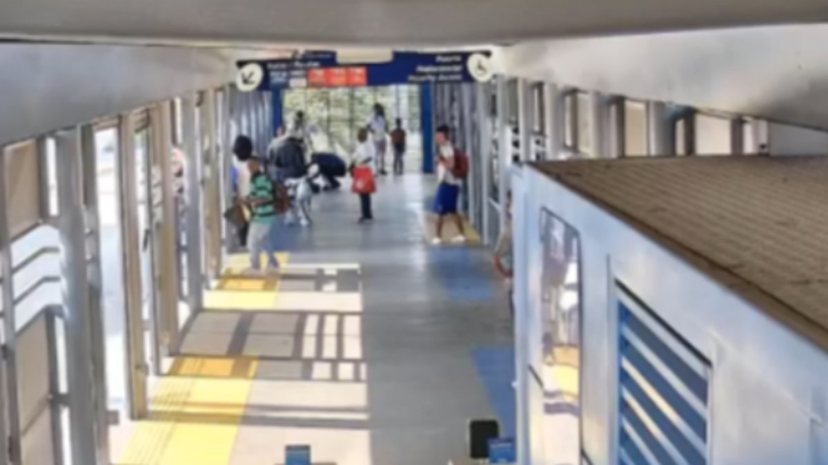 un hombre fue herido, pidió ayuda y luego murió; vídeo, clave en investigación
