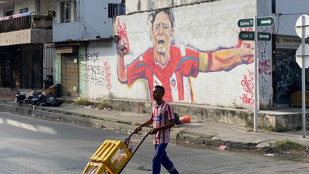 así se vive la locura rojiblanca en las calles de 'Curramba' previo a la gran final del fútbol colombiano
