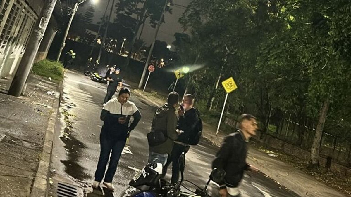 ¿Quiénes son los policías que perdieron la vida tras la detonación de dos artefactos explosivos durante un patrullaje en el sur de Cali?