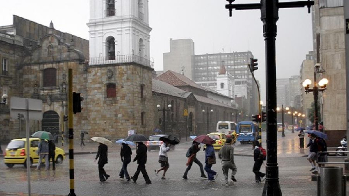 Ideam pronostica las condiciones del clima en Bogotá durante las festividades decembrinas y anticipar lluvias persistentes: ¿hasta cuándo?