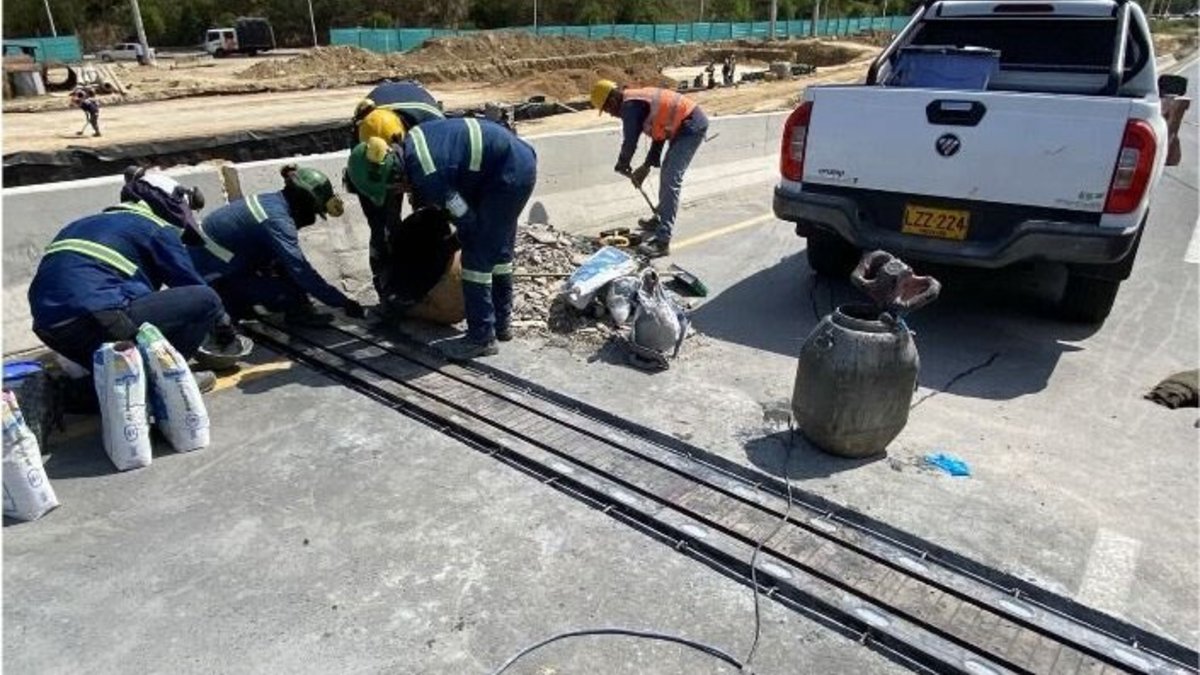 sellan el megapuente de Alameda; la Circunvalar entra en cuenta regresiva para estrenar su nuevo paso elevado