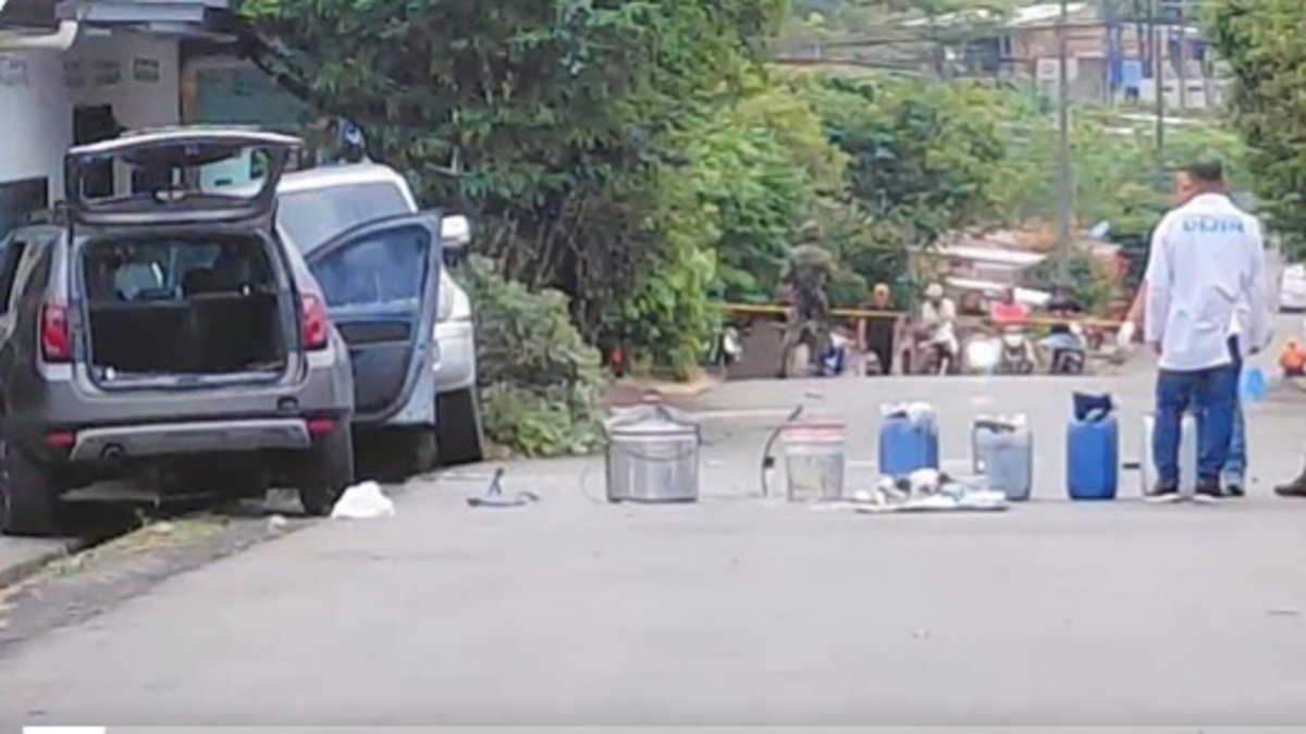 camioneta habia sido acondicionada con explosivos