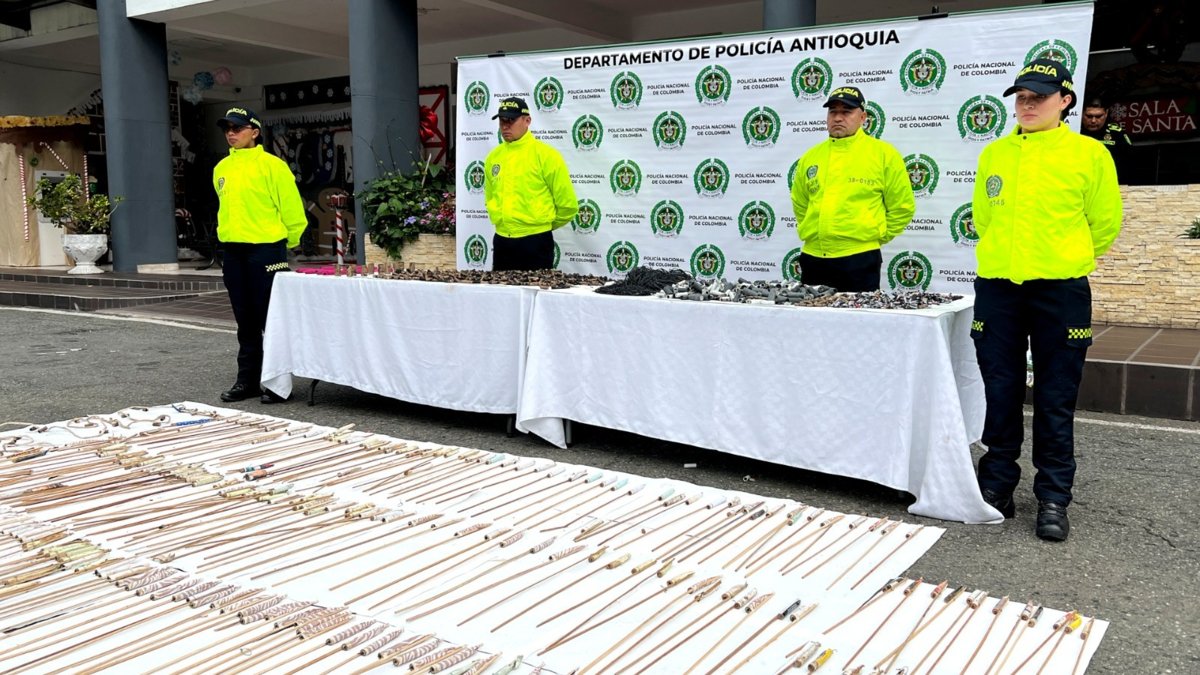 Policía desmantela fábrica artesanal durante Navidad en La Ceja