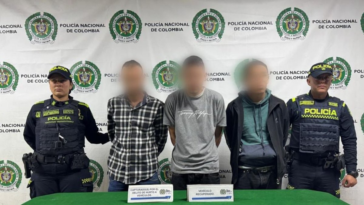 Operativo policial frustró el hurto de un vehículo en el suroriente de Bogotá y dejó tr