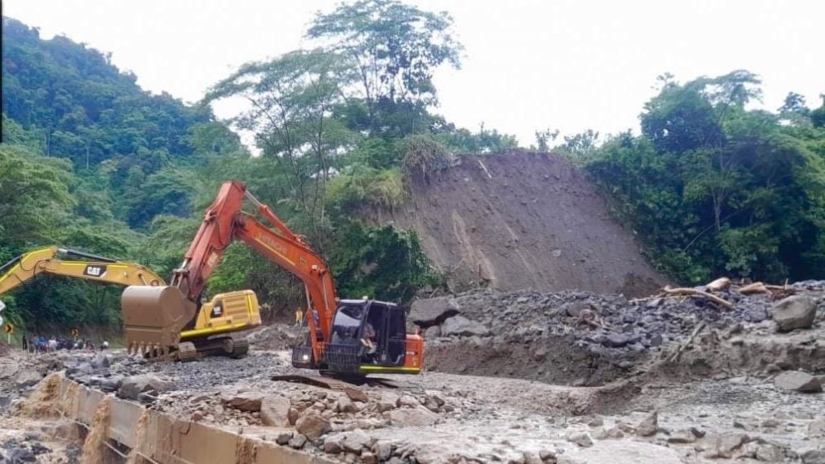 autoridades habilitan vías alternas hacia Urabá mientras persisten trabajos