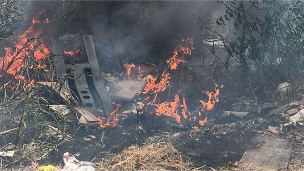 Bomberos de Villavicencio atienden incendio en terreno en el que se hizo una de las misas del papa Francisco en Colombia