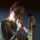 Ana del Castillo interrumpió concierto para ayudar a un niño extraviado: terminó interpretando la canción del Bienestar Familiar