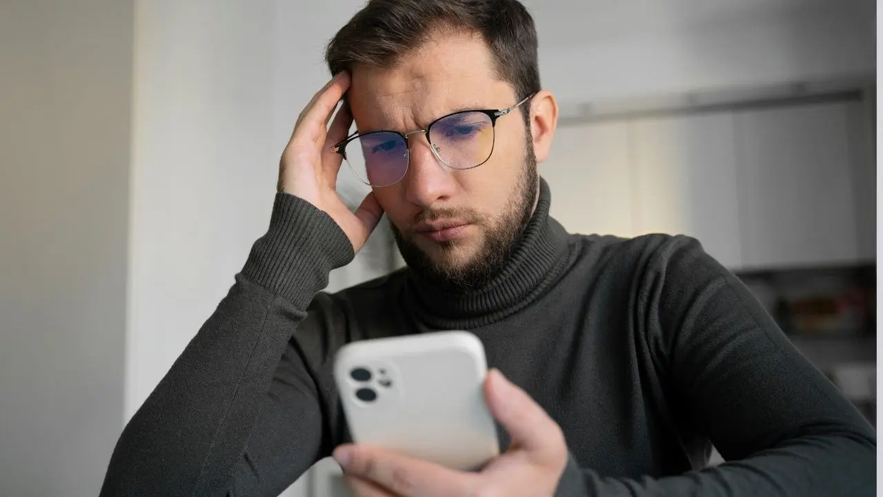 Apple toma una decisión radical y descontinúa este iPhone en todo el mundo: millones de personas lo usan