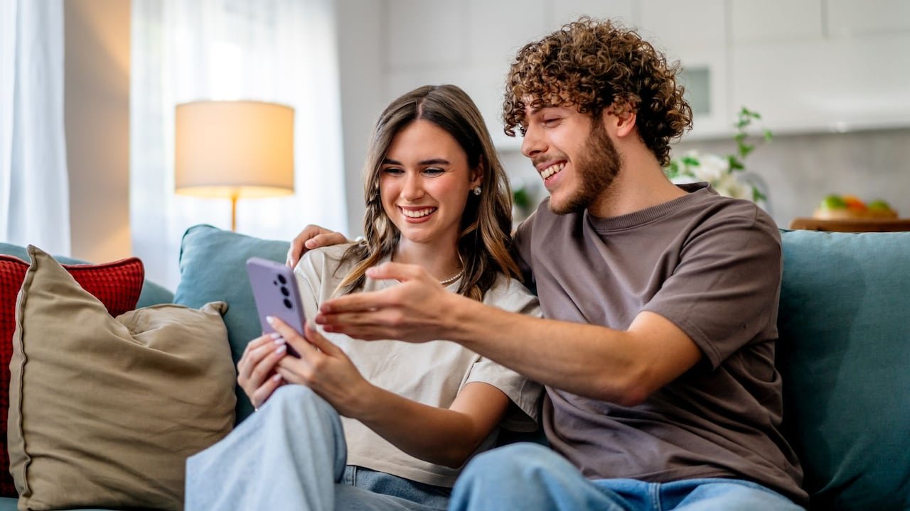 Apple y Google se unen para que transferir archivos entre iPhone y Android sea más sencillo: así funcionará el nuevo sistema