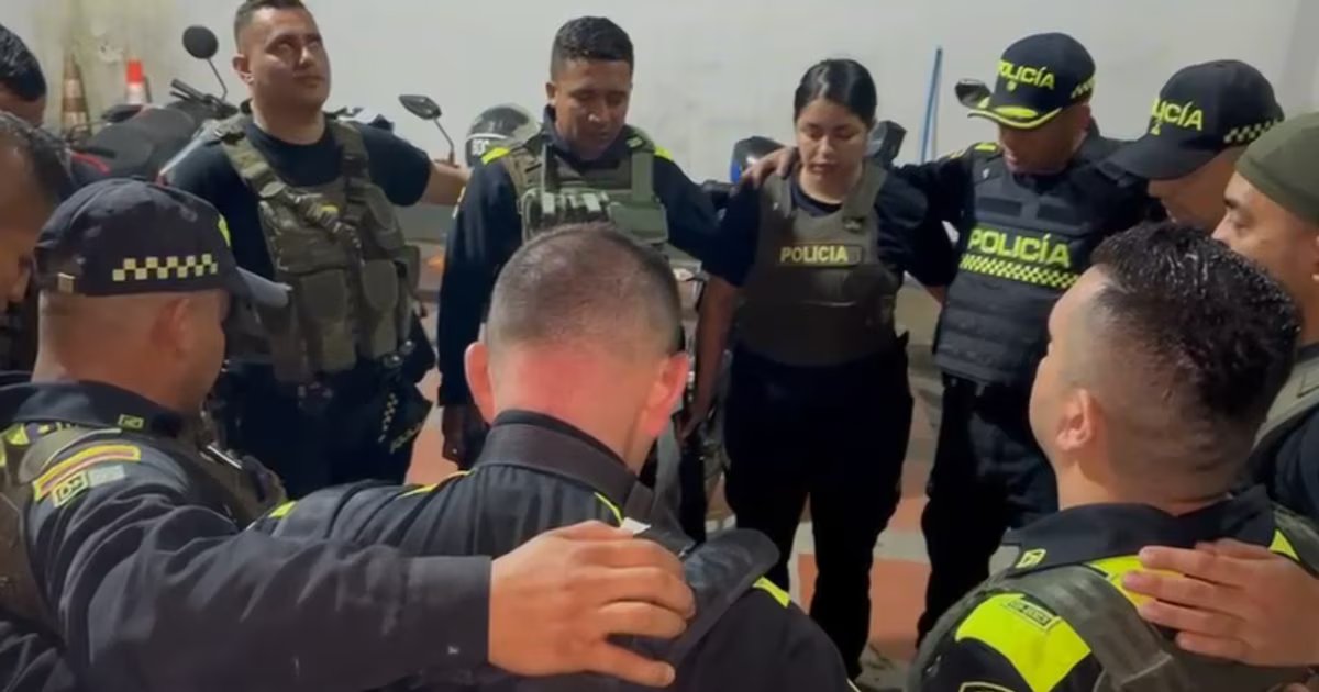 Ataque a estación de Policía en Tesalia, Huila: Uniformada que lideró la defensa a la incursión y fue calificada de “heroína”