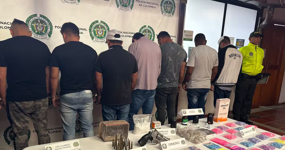 Cayó red criminal distribuidora de drogas en una universidad de Bucaramanga: tenían estupefacientes clasificados en formas, olores y sabores