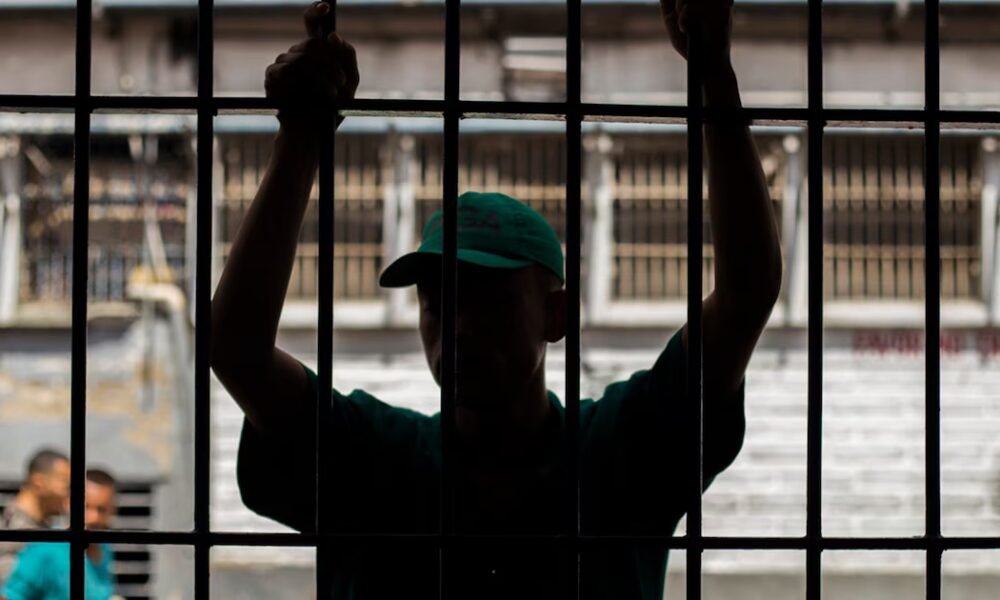 Cuatro presos, incluido un homicida, se fugan del CAI La Victoria en el sur de Barranquilla