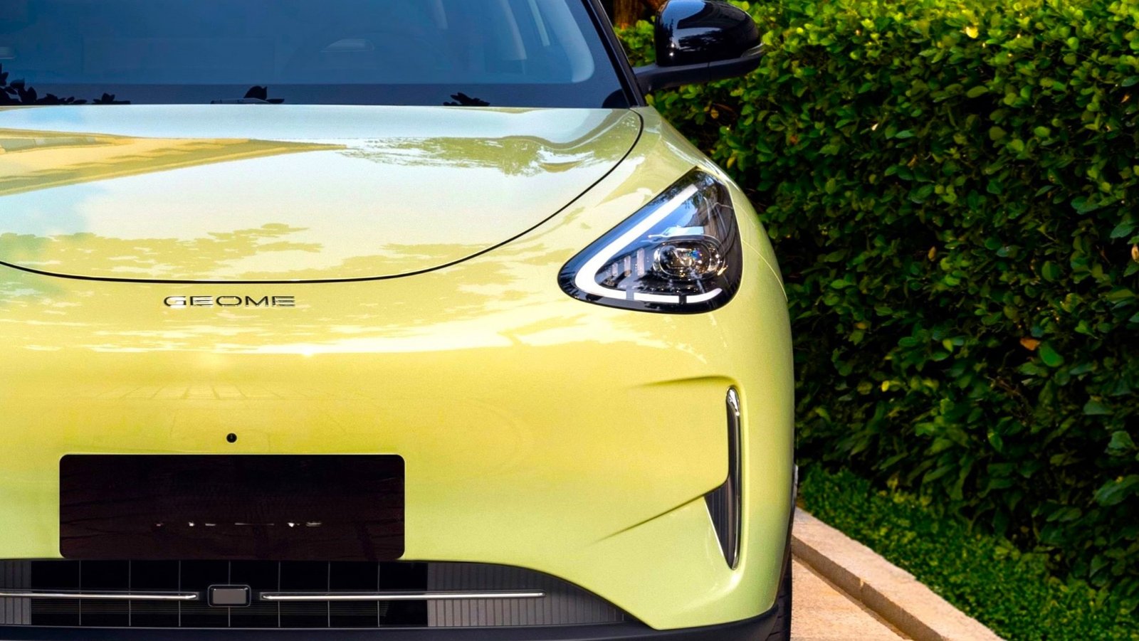 Desde 8.300 € y con 500.000 coches fabricados, este eléctrico chino humilla al BYD más barato y se codea en ventas con Tesla